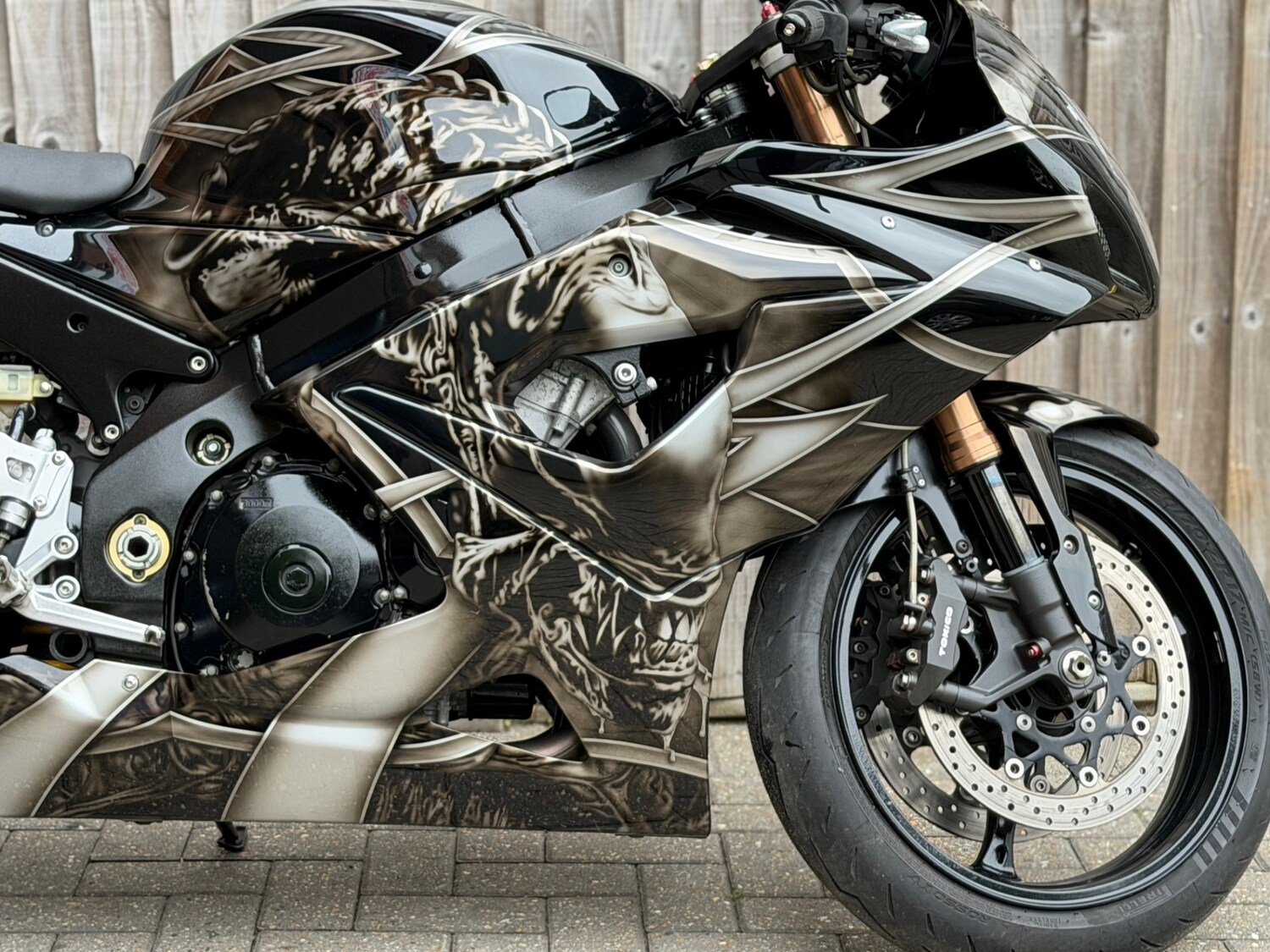 Used Suzuki GSX-R 2005 for sale - 78860526: Photo 14
