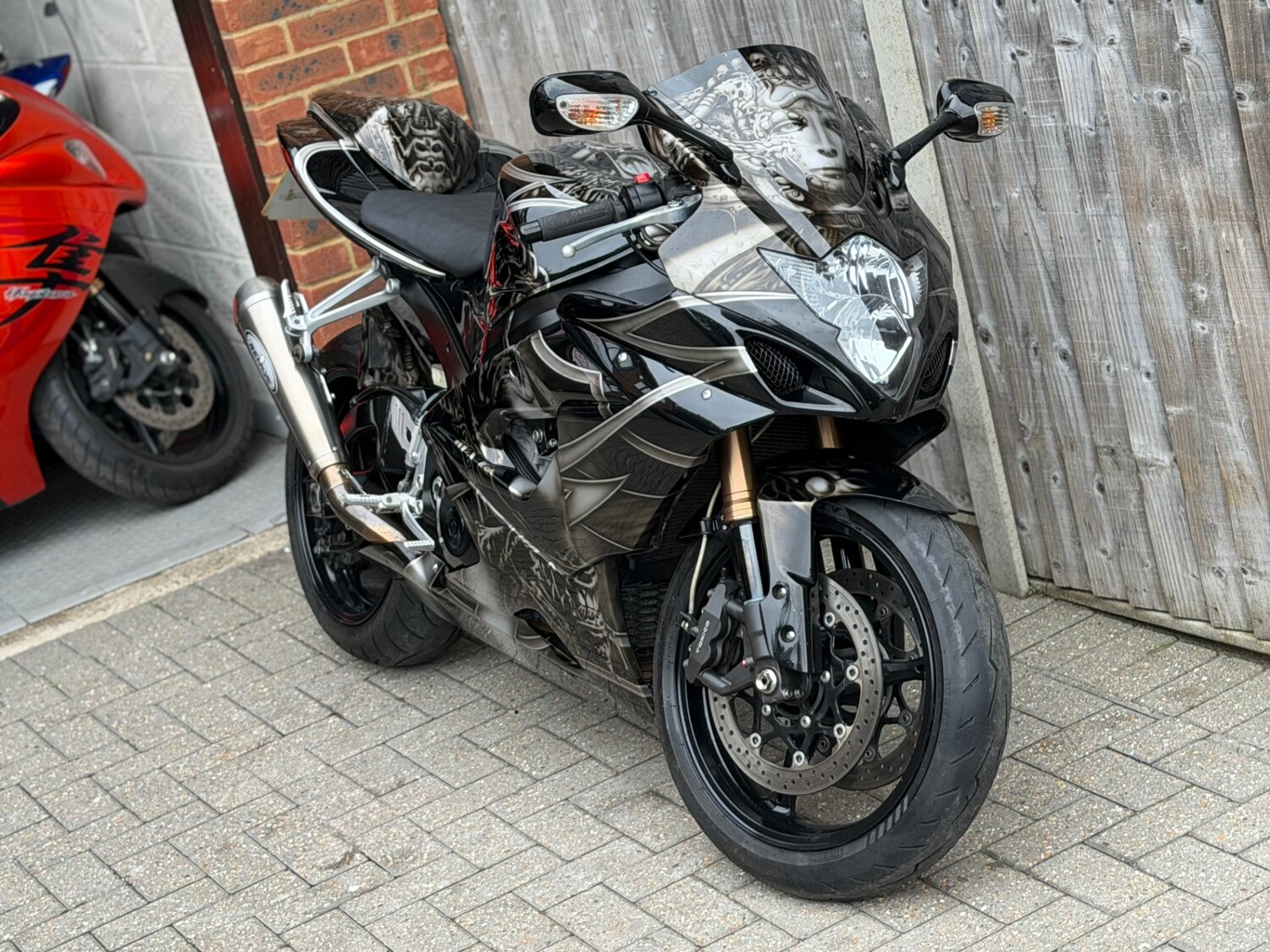 Used Suzuki GSX-R 2005 for sale - 78860526: Photo 4