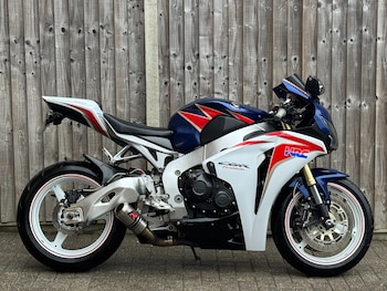 Used Honda CBR 2011 for sale - bike-77136199: Photo