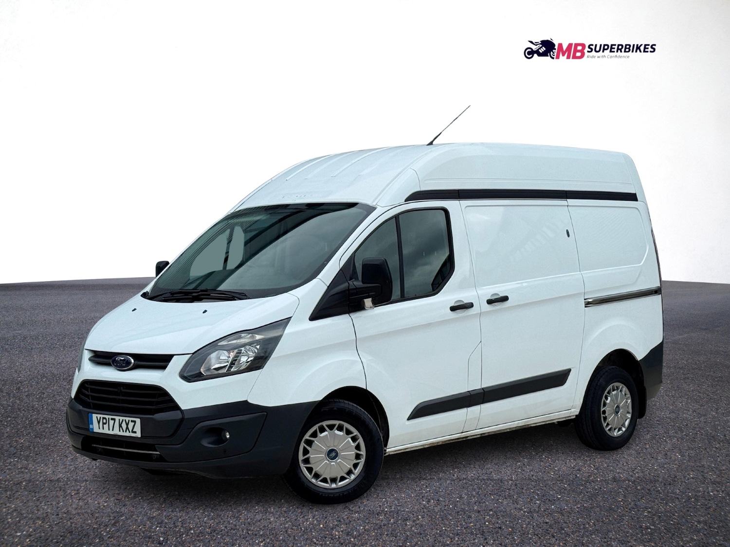 Used Ford Transit Custom 2017 for sale - 77732724: Photo 2