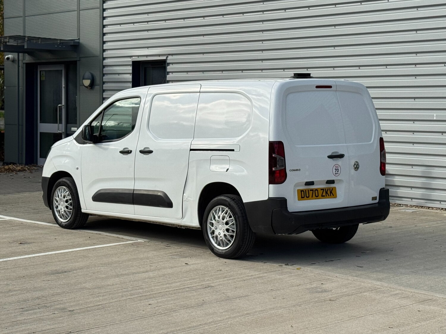 Used Vauxhall Combo 2020 for sale - 76383303: Photo 10