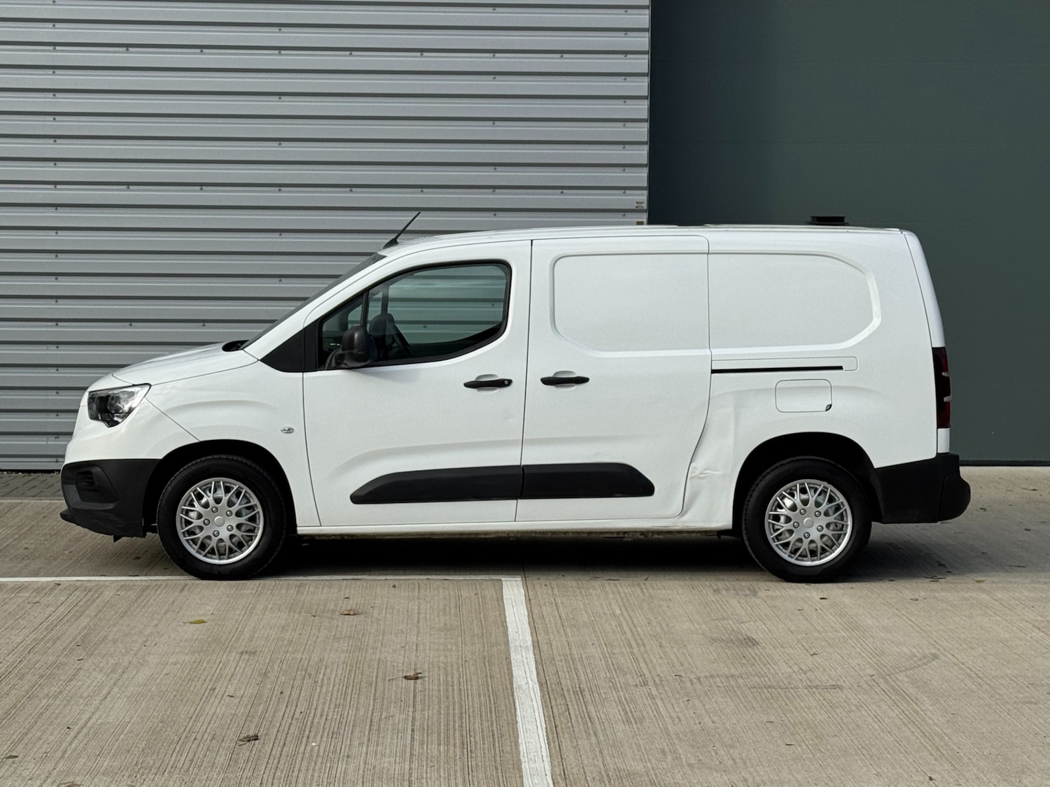 Used Vauxhall Combo 2020 for sale - 76383303: Photo 8