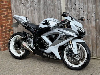 Used Suzuki GSX-R 2008 for sale - bike-78408827: Photo
