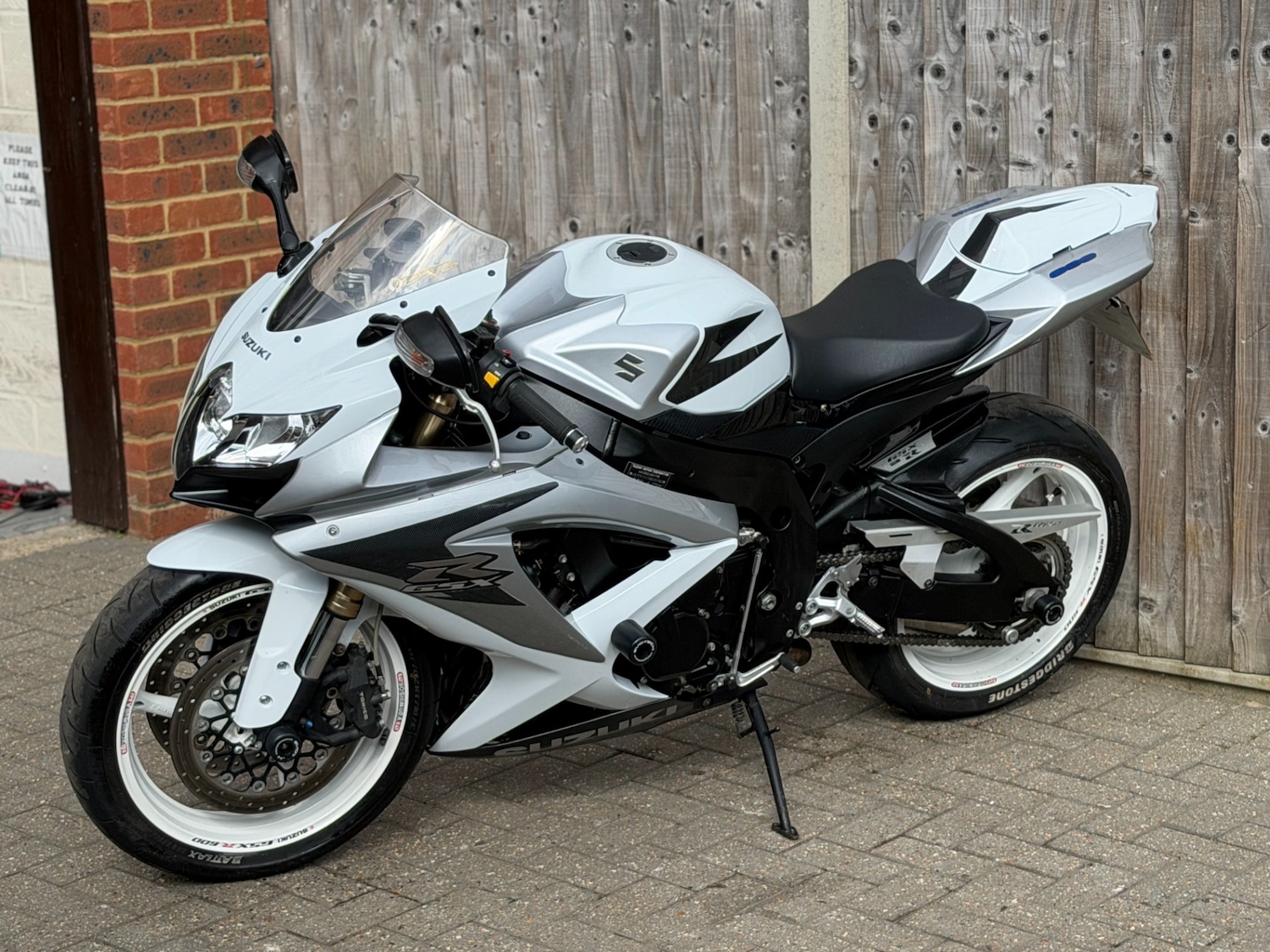 Used Suzuki GSX-R 2008 for sale - 78408827: Photo 9