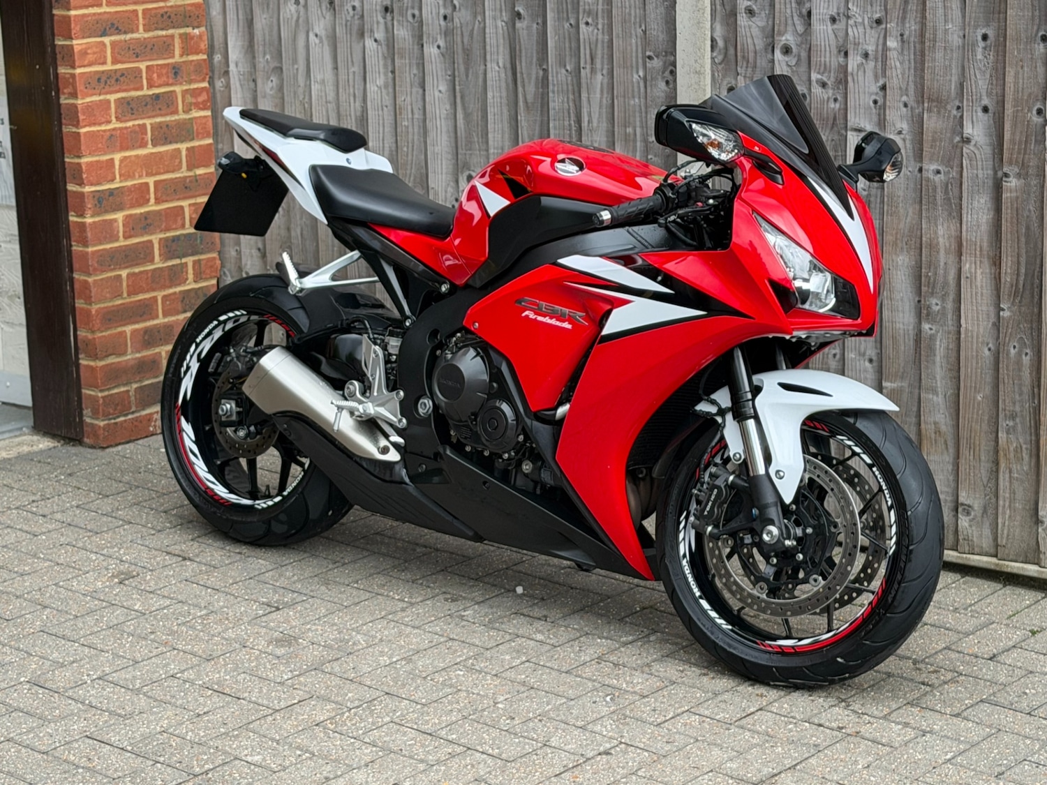 Used Honda CBR 2013 for sale - 78849242: Photo 3