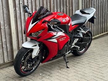 Used Honda CBR 2013 for sale - bike-78849242: Photo