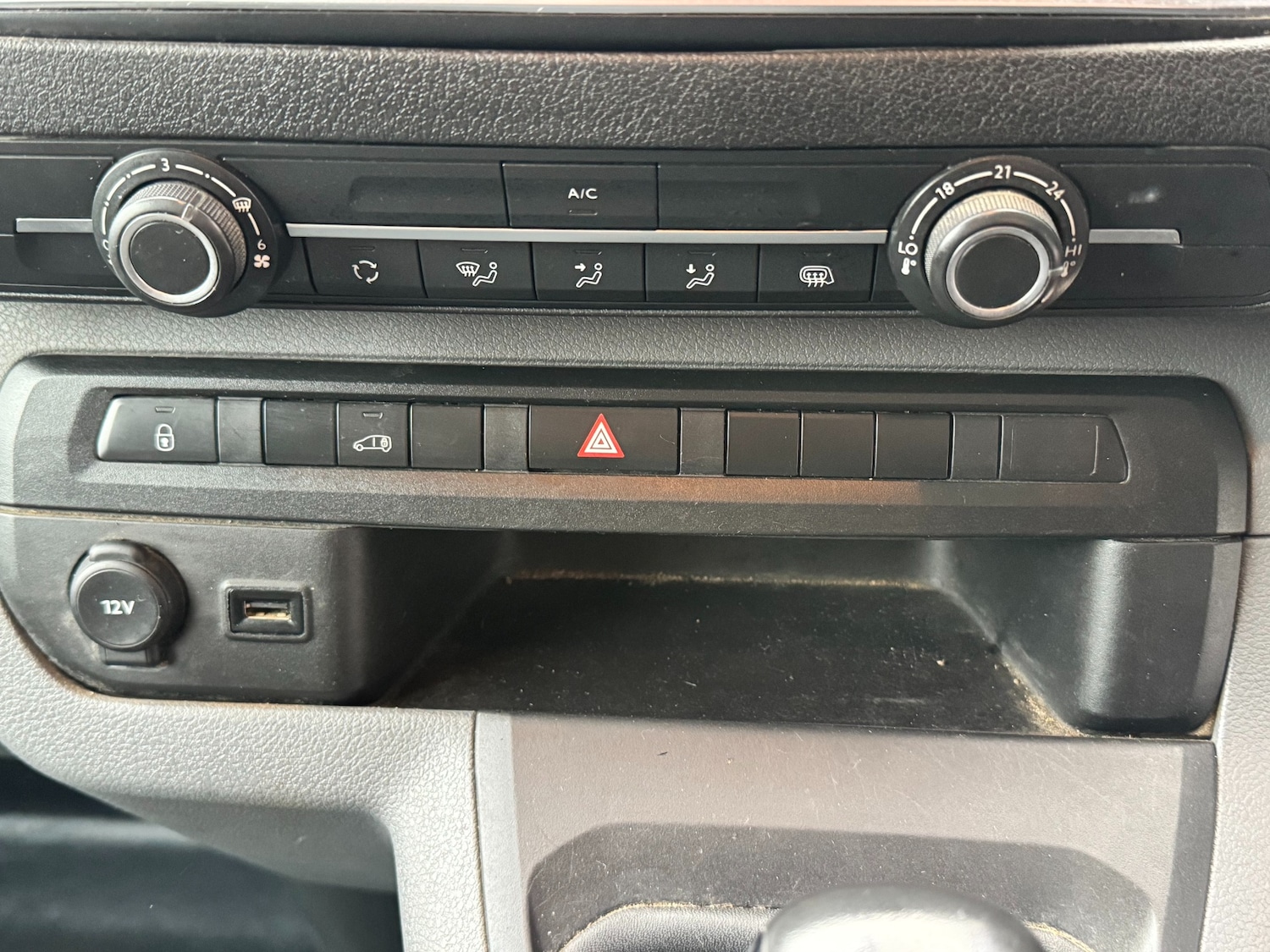 Used Vauxhall Vivaro 2021 for sale - 77061786: Photo 13