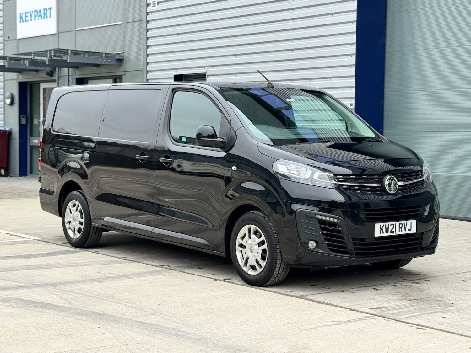 Used Vauxhall Vivaro 2021 for sale - 77061786: Photo 2