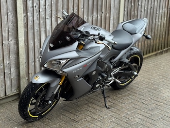 Used Suzuki GSX-S 2016 for sale - bike-77284052: Photo