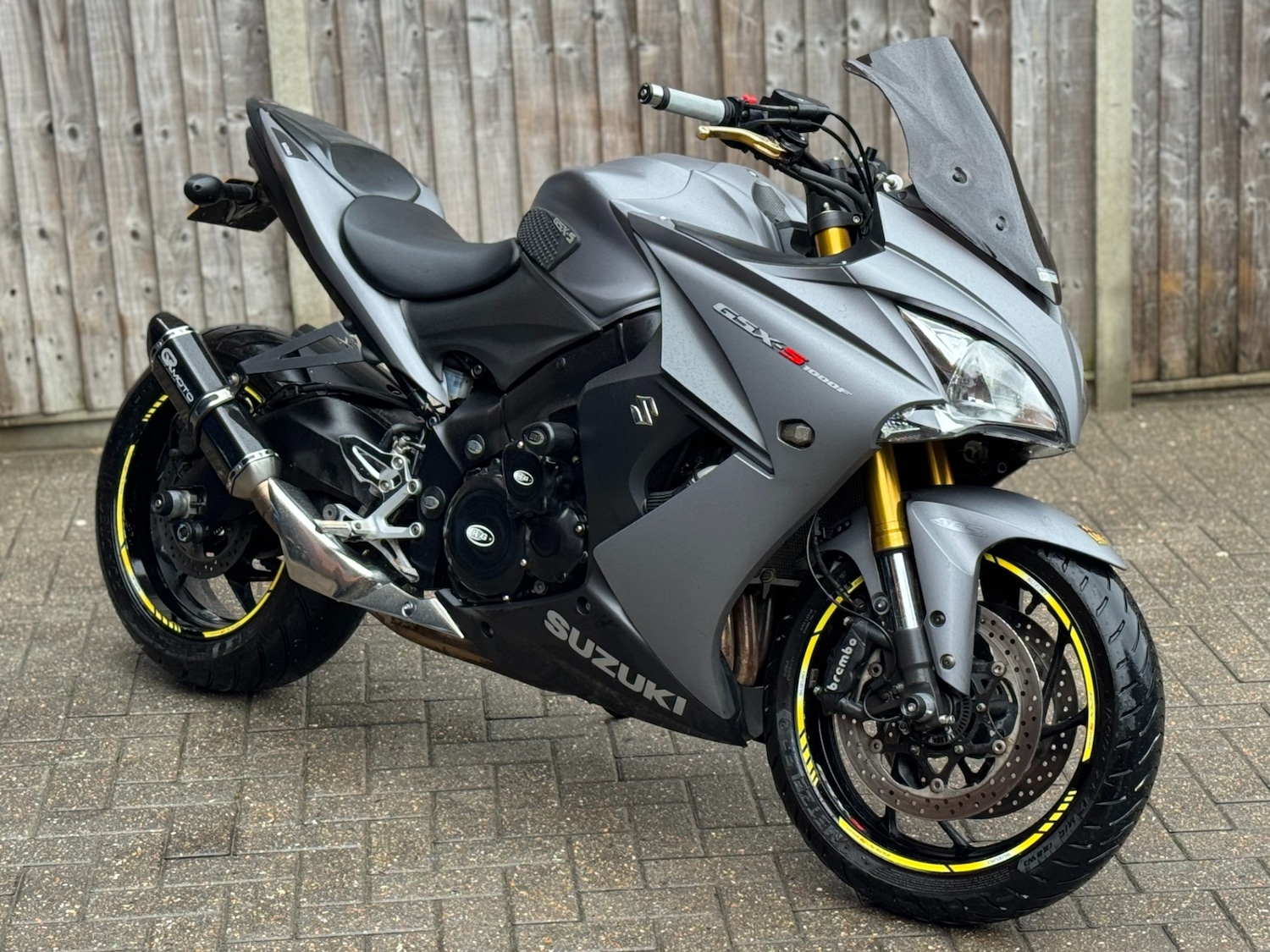 Suzuki GSX-S