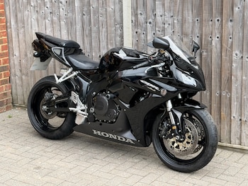 Used Honda CBR 2006 for sale - bike-78765542: Photo