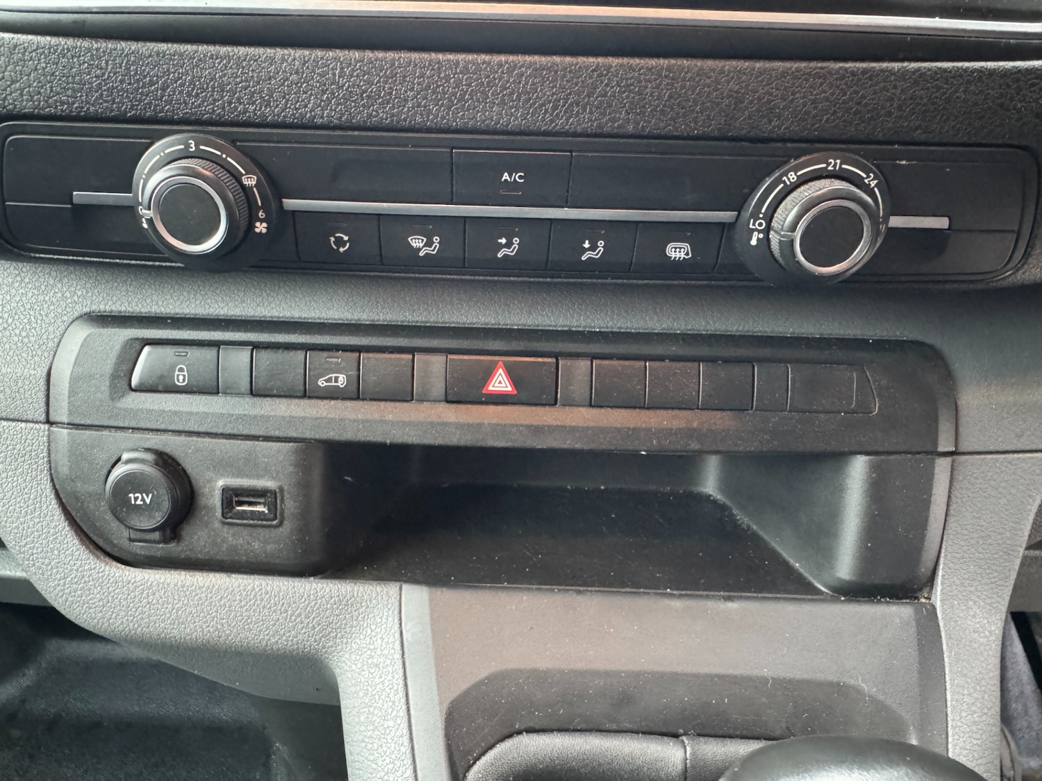 Used Peugeot Expert 2020 for sale - 76505018: Photo 15