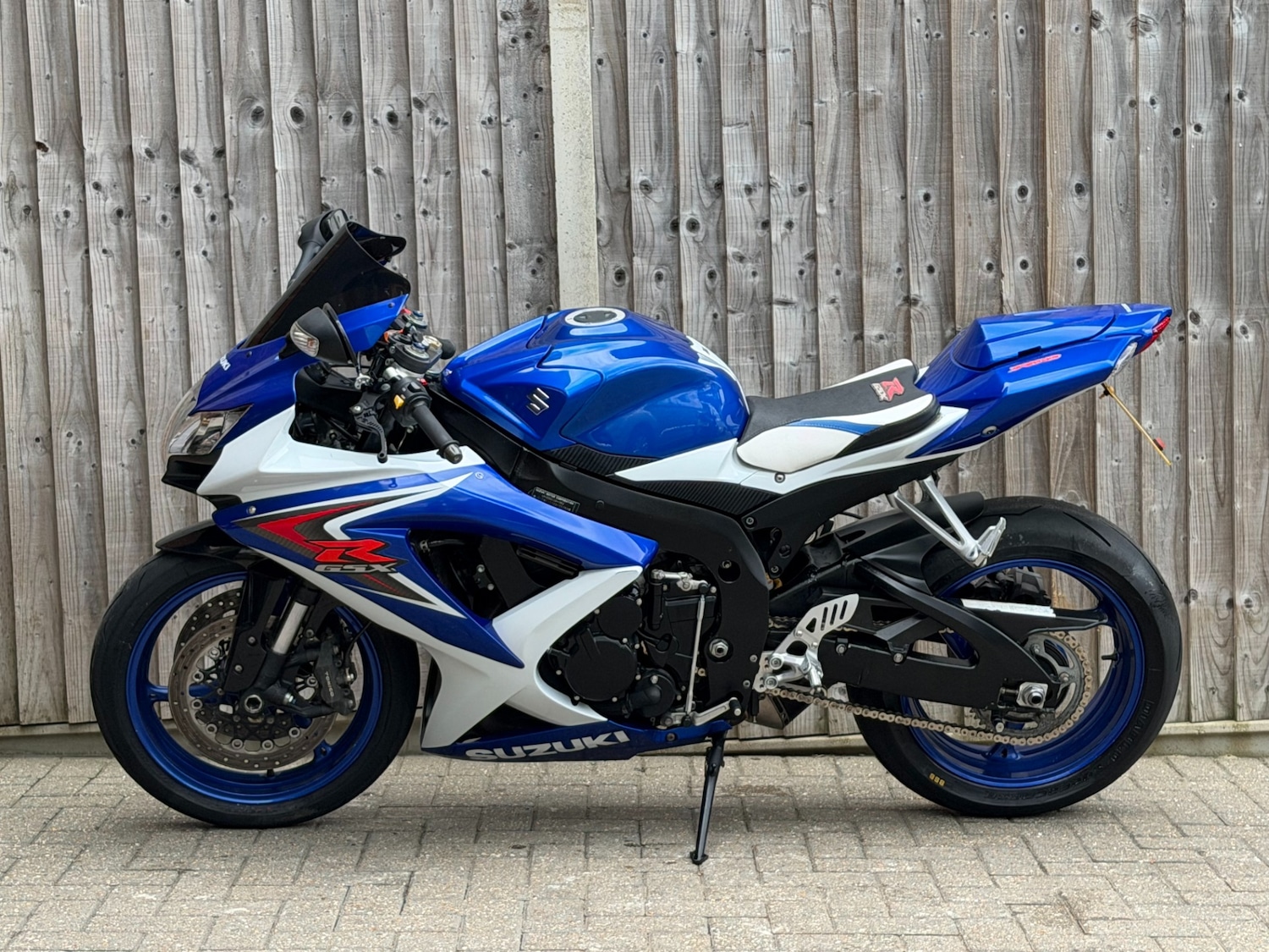 Used Suzuki GSX-R 2009 for sale - 78317336: Photo 2