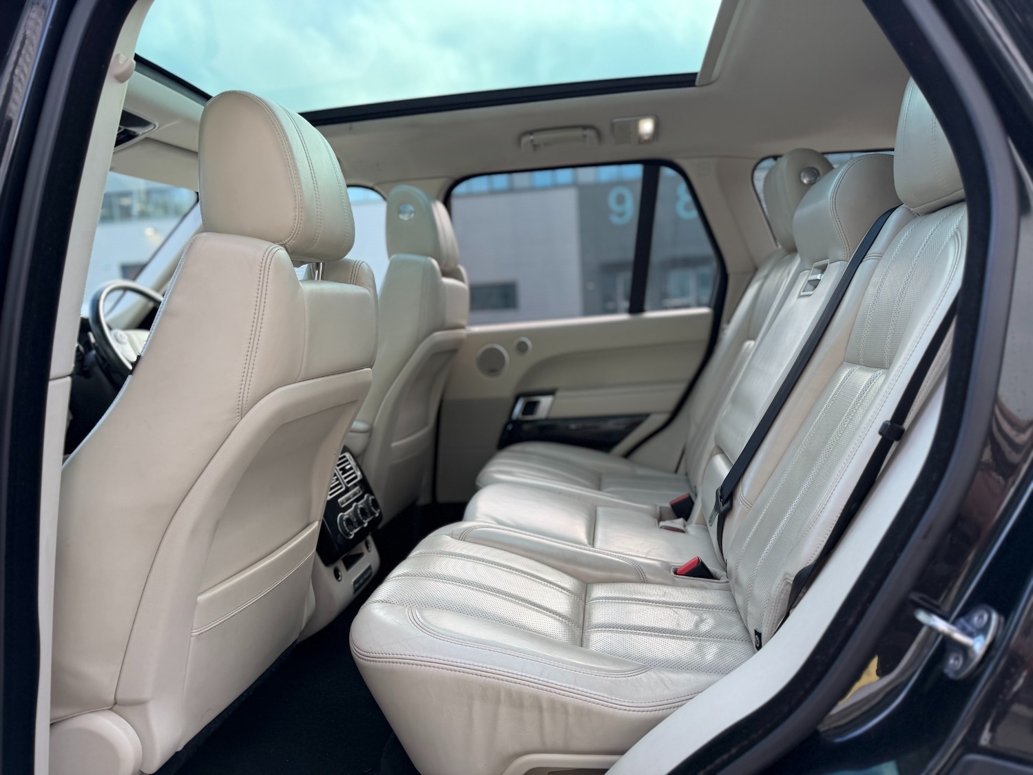 Used Land Rover Range Rover 2015 for sale - 77431944: Photo 19