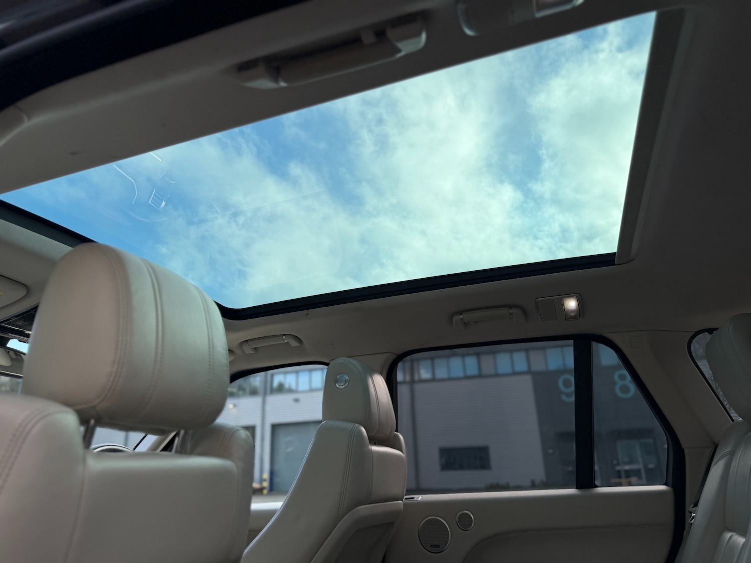 Used Land Rover Range Rover 2015 for sale - 77431944: Photo 21