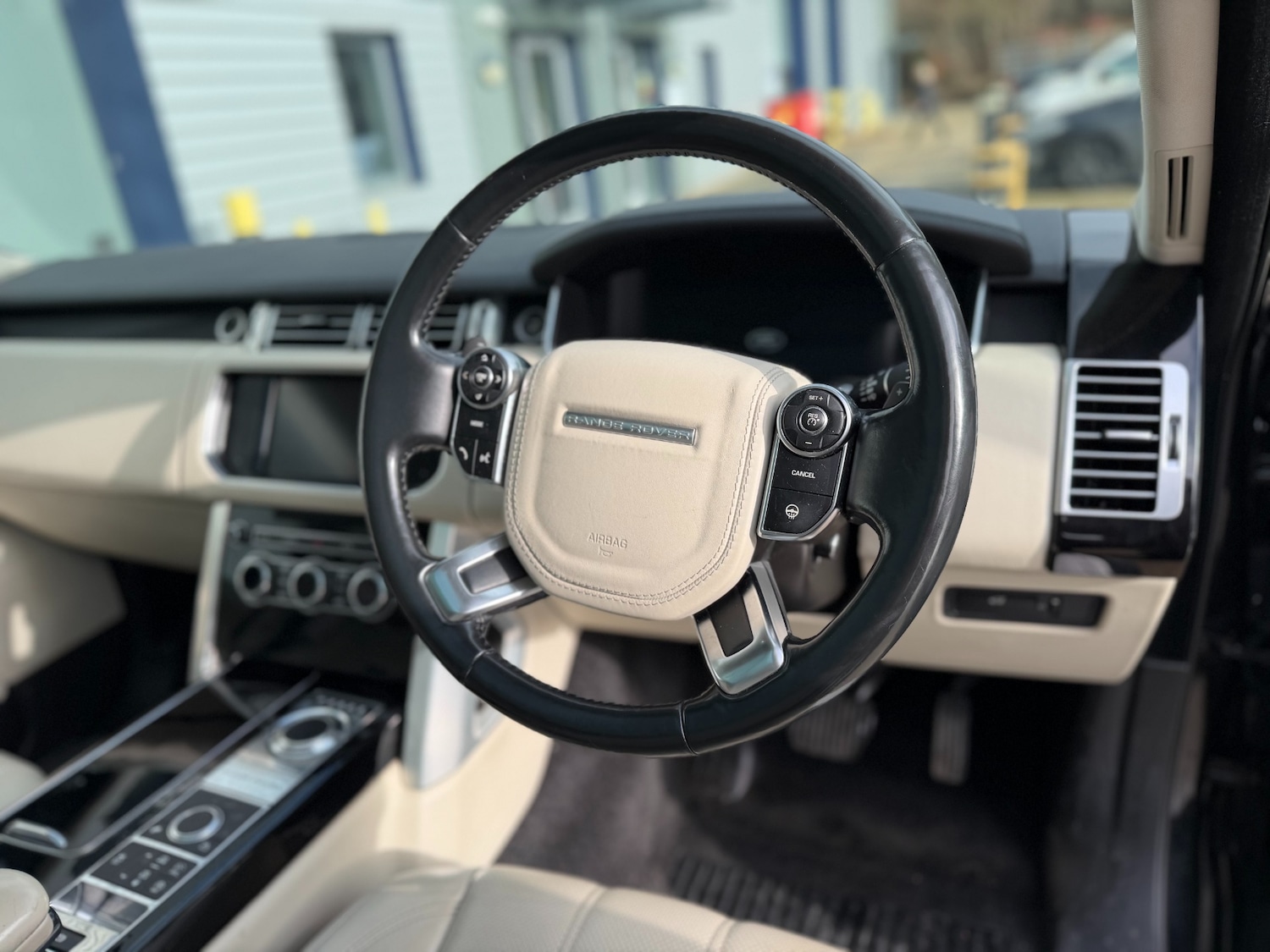 Used Land Rover Range Rover 2015 for sale - 77431944: Photo 22