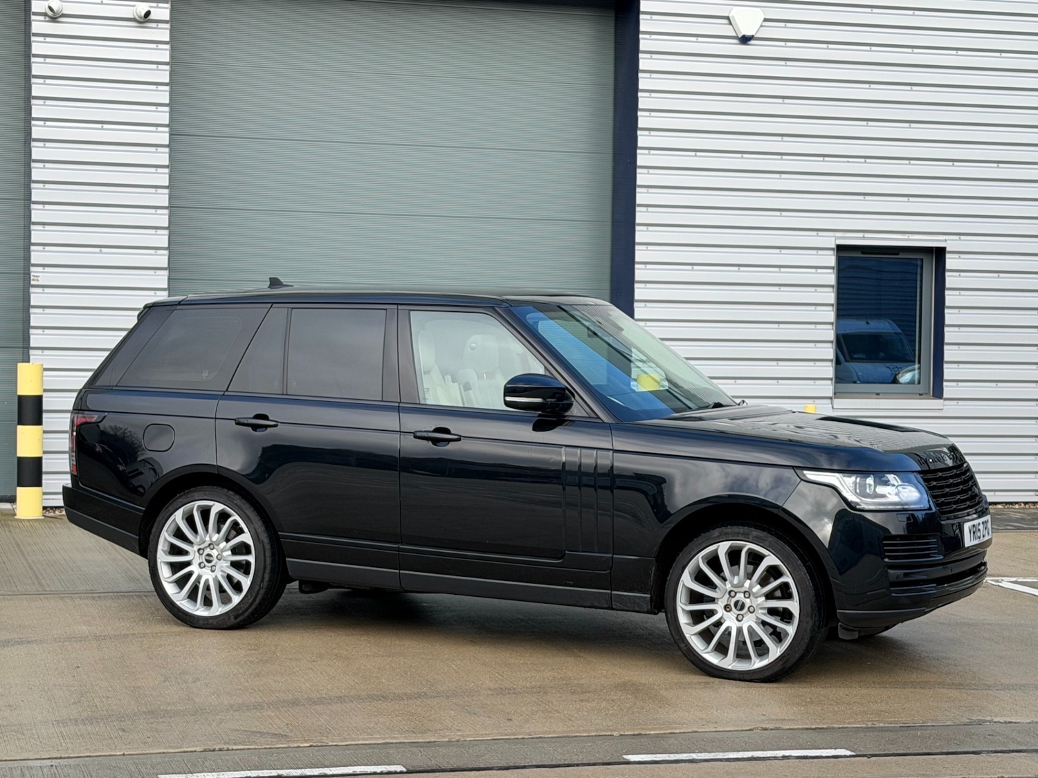Used Land Rover Range Rover 2015 for sale - 77431944: Photo 7