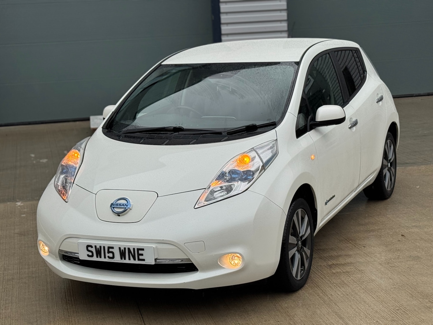 Used Nissan Leaf 2015 for sale - 76159253: Photo 2