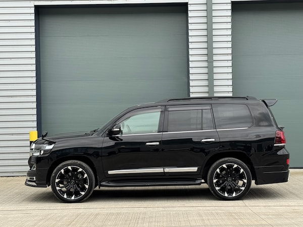 Used Toyota Landcruiser 2024 for sale - 74718820: Photo 6