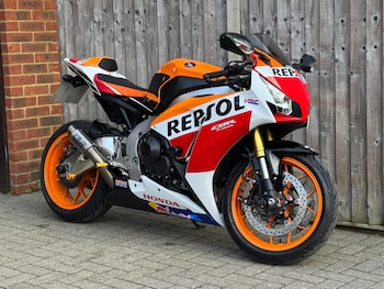 Used Honda CBR 2017 for sale - bike-78012994: Photo