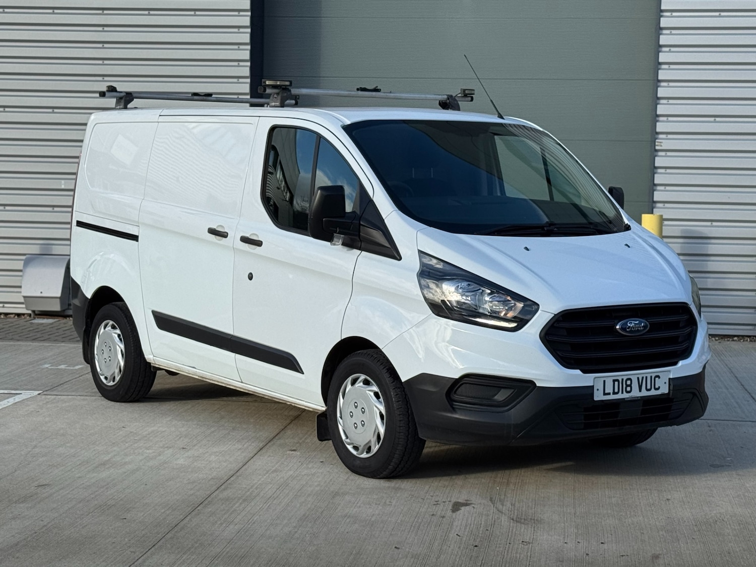 Used Ford Transit Custom 2018 for sale - 76911410: Photo 3