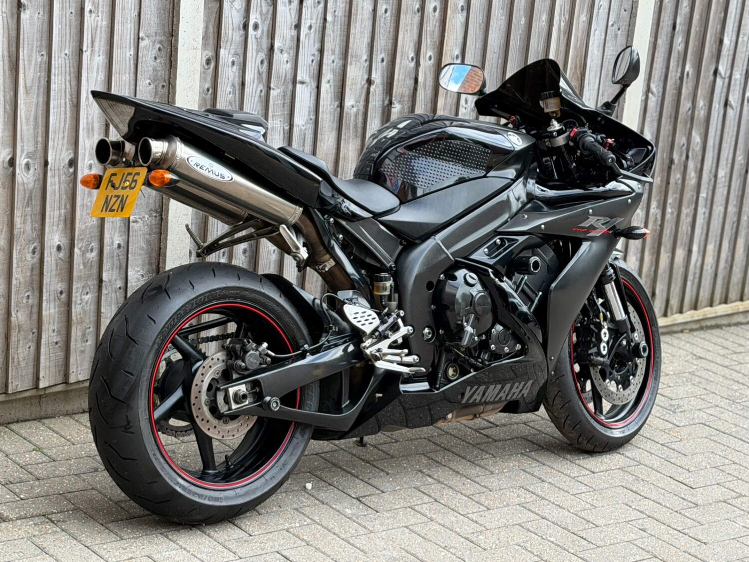 Used Yamaha YZF 2006 for sale - 78849510: Photo 7
