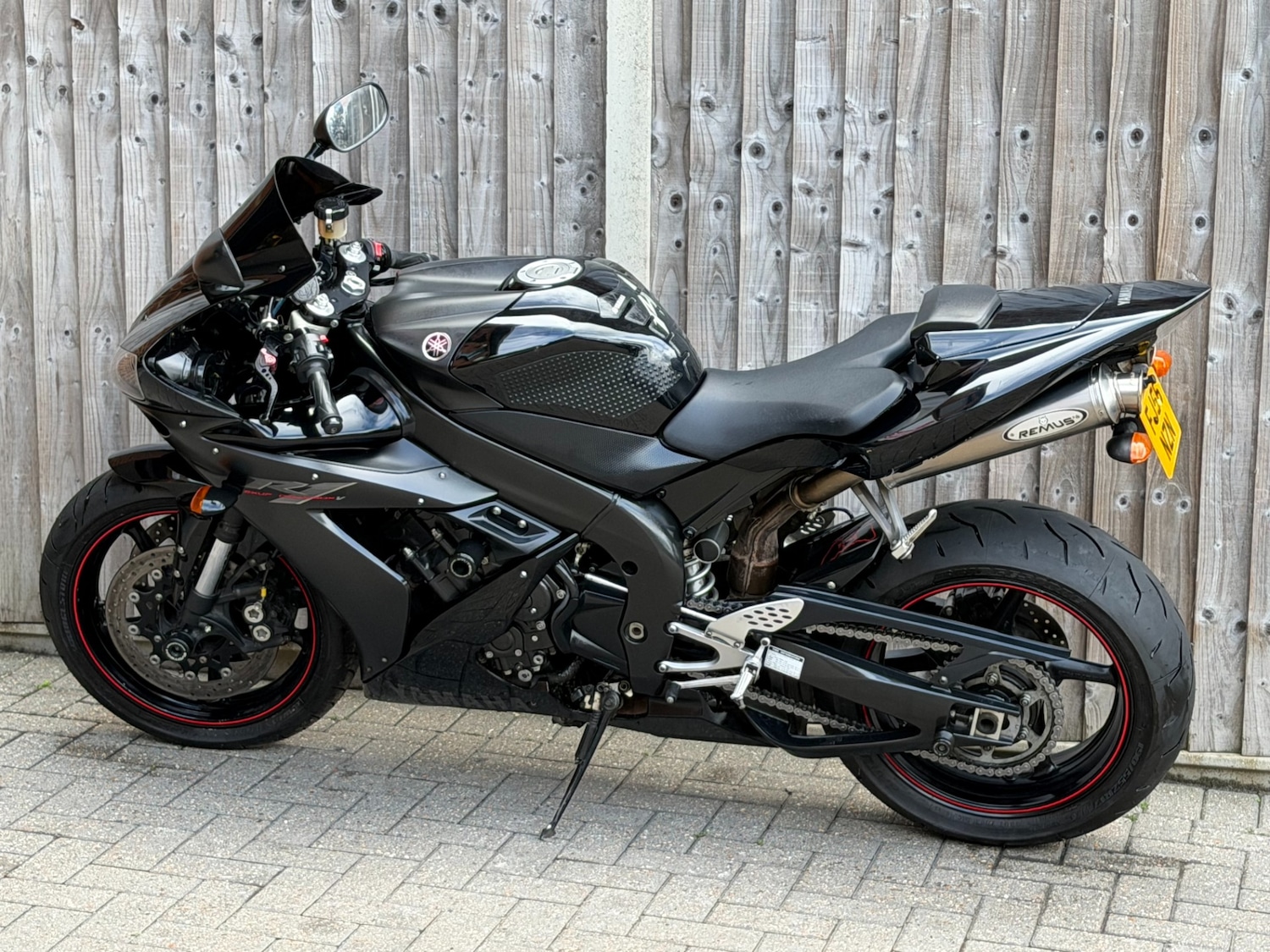 Used Yamaha YZF 2006 for sale - 78849510: Photo 9