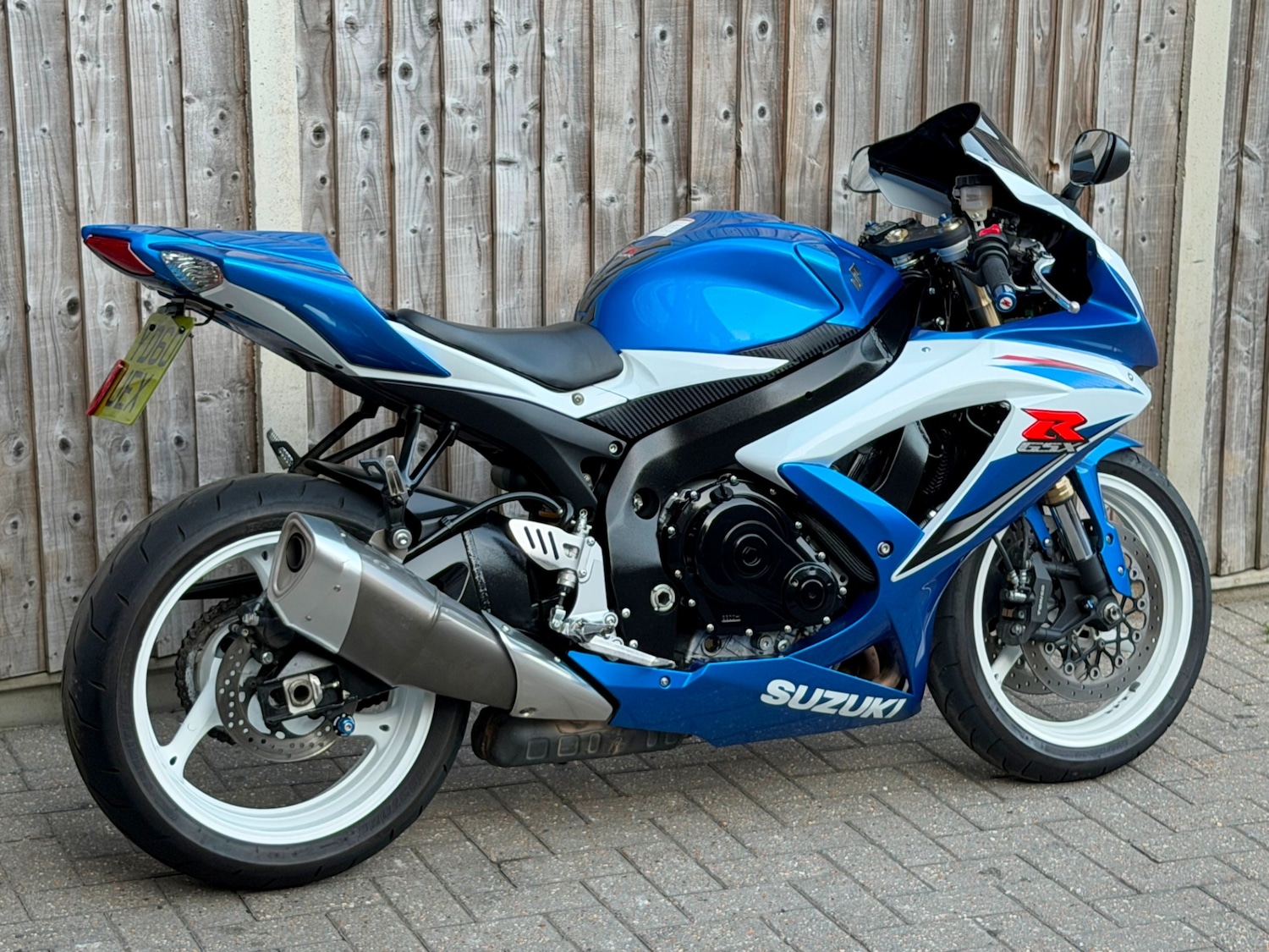 Used Suzuki GSX-R 2010 for sale - 78716479: Photo 6