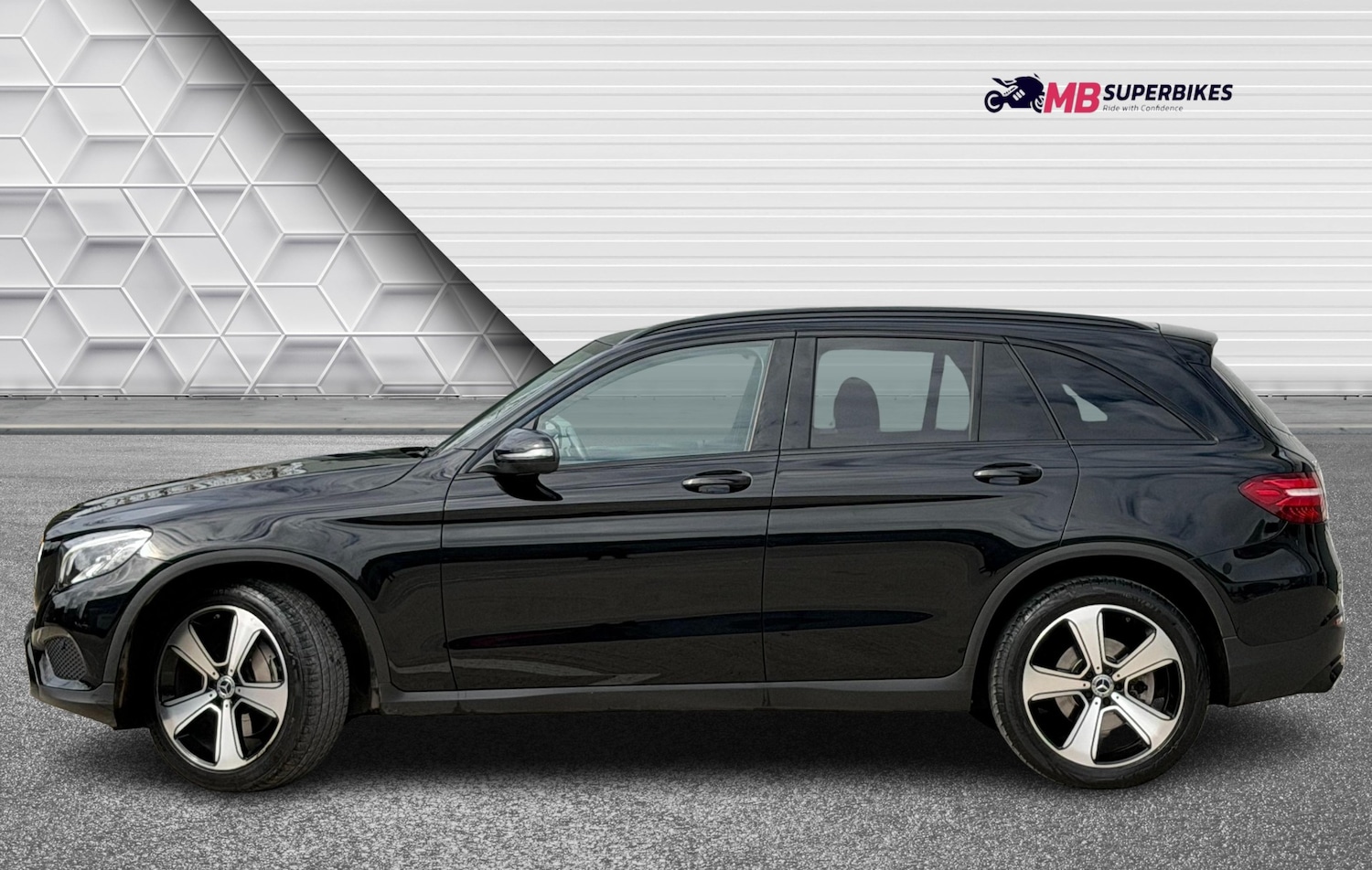 Used Mercedes-Benz GLC 2018 for sale - 78079344: Photo 10