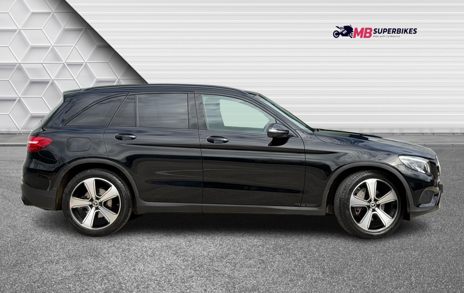 Used Mercedes-Benz GLC 2018 for sale - 78079344: Photo 13