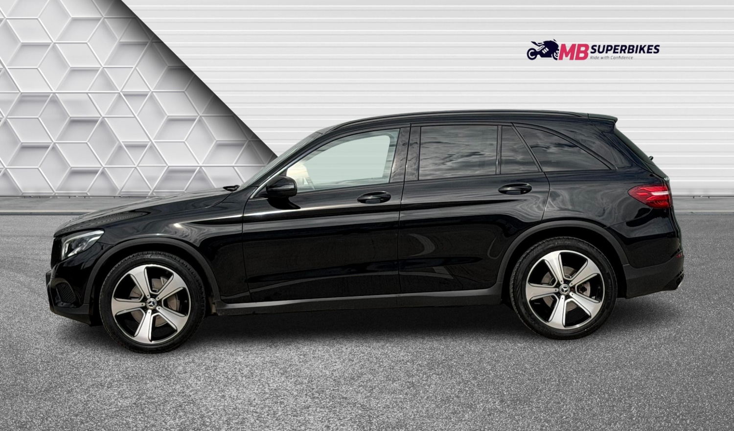 Used Mercedes-Benz GLC 2018 for sale - 78079344: Photo 14