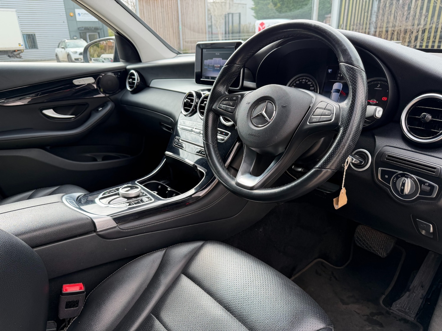 Used Mercedes-Benz GLC 2018 for sale - 78079344: Photo 20