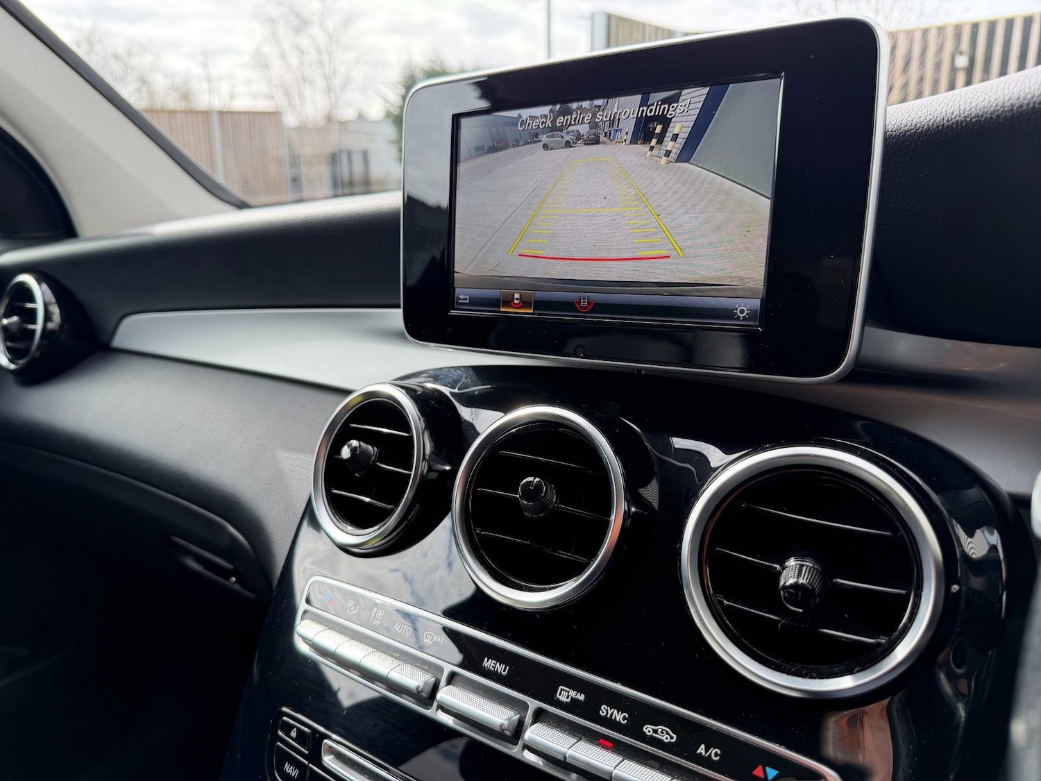 Used Mercedes-Benz GLC 2018 for sale - 78079344: Photo 26