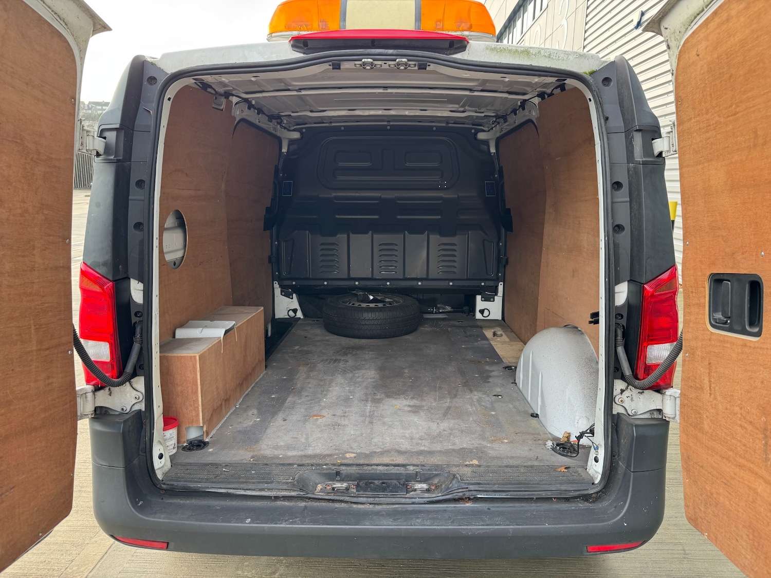 Used Mercedes-Benz Vito 2017 for sale - 77024047: Photo 10