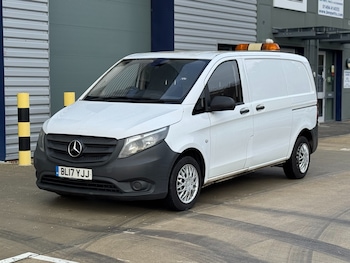 Used Mercedes-Benz Vito 2017 for sale - 77024047: Photo