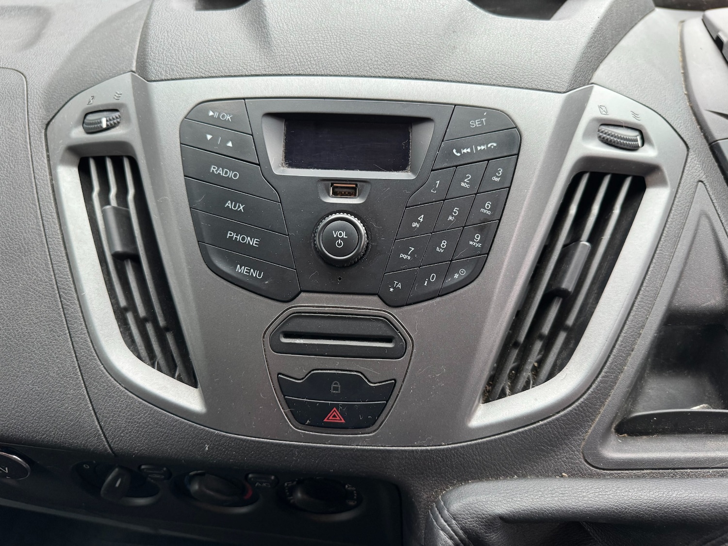 Used Ford Transit Custom 2017 for sale - 77323919: Photo 13