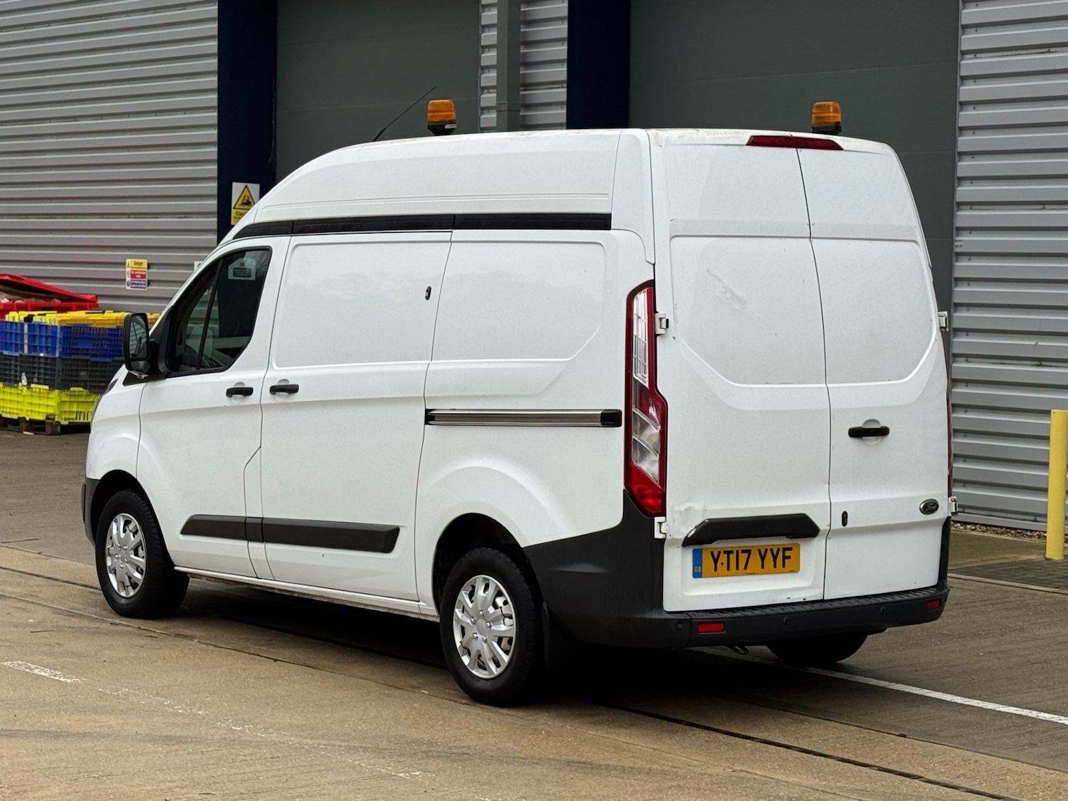 Used Ford Transit Custom 2017 for sale - 77323919: Photo 8