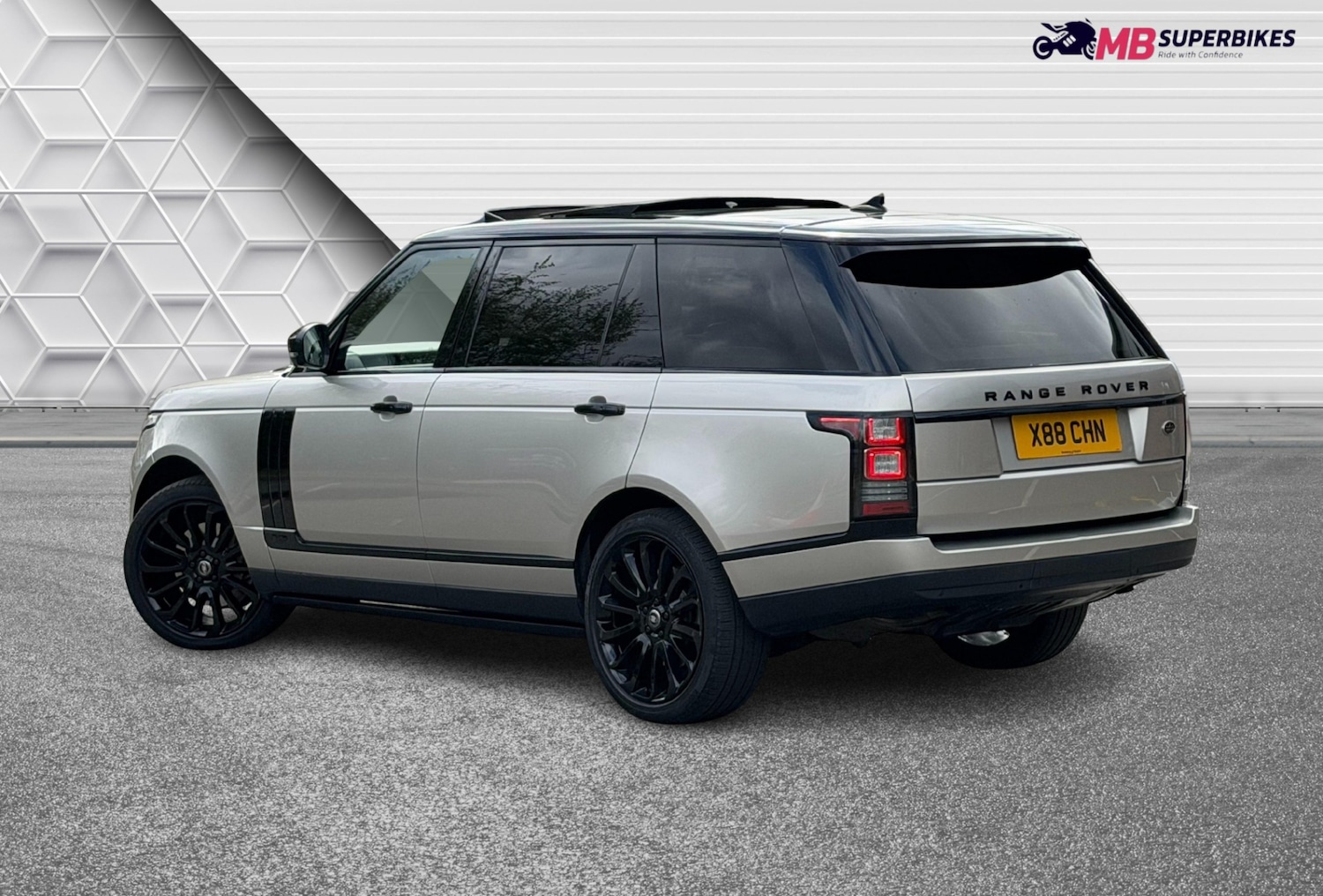 Used Land Rover Range Rover 2015 for sale - 78219108: Photo 12