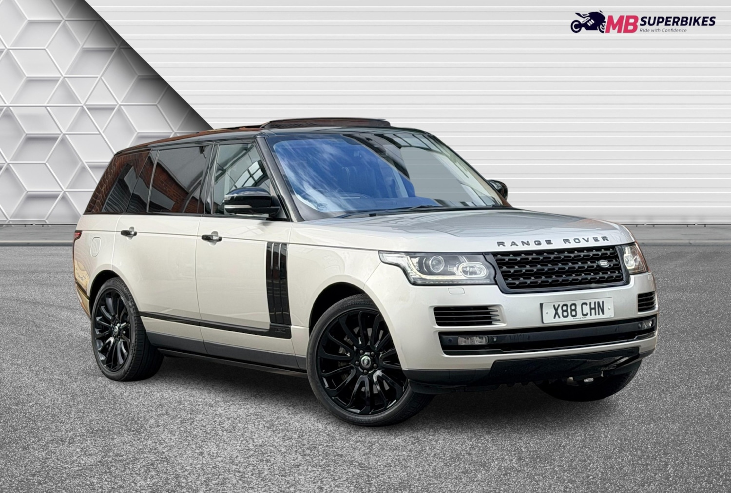 Used Land Rover Range Rover 2015 for sale - 78219108: Photo 4