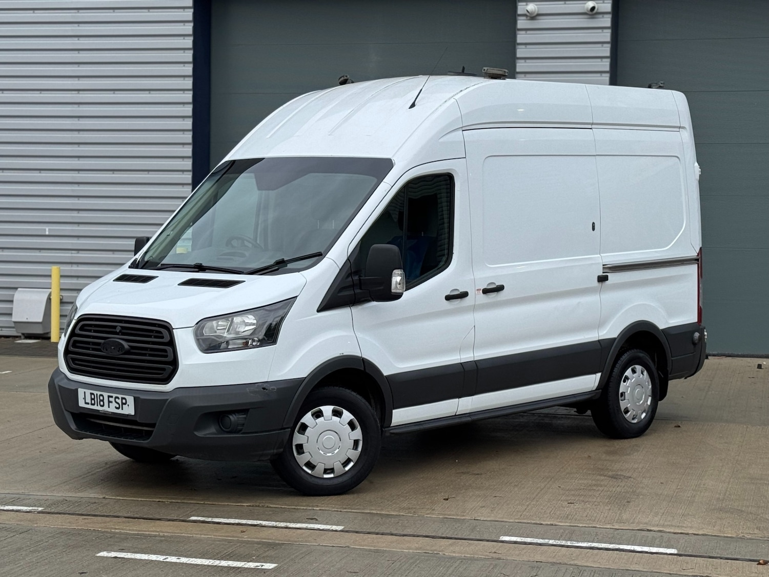 Used Ford Transit 2018 for sale - 76864152: Photo 4