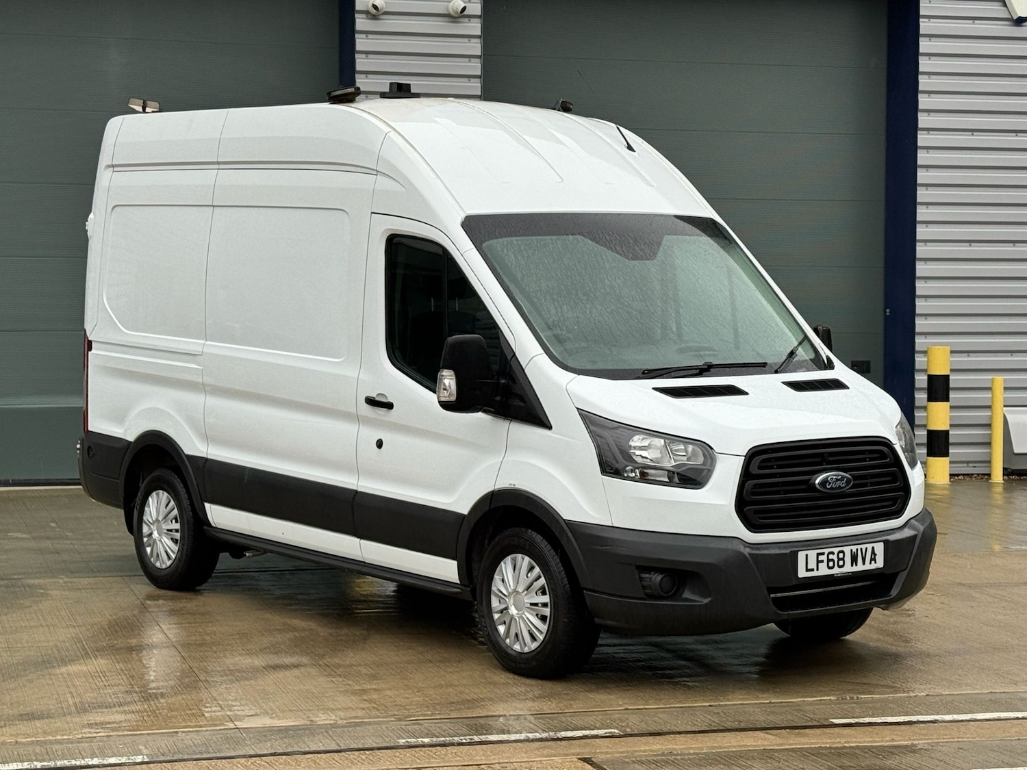 Used Ford Transit 2018 for sale - 77417986: Photo 2