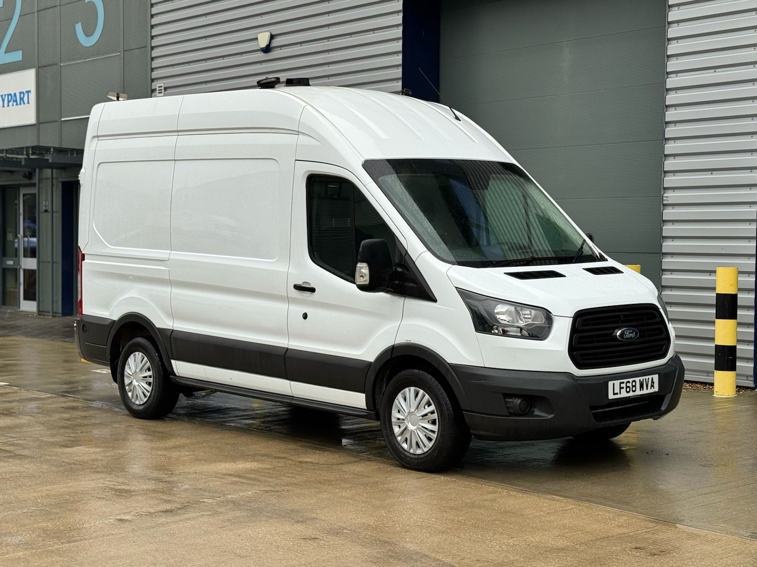 Used Ford Transit 2018 for sale - 77417986: Photo 4