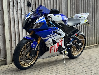 Used Yamaha YZF 2010 for sale - bike-77579823: Photo