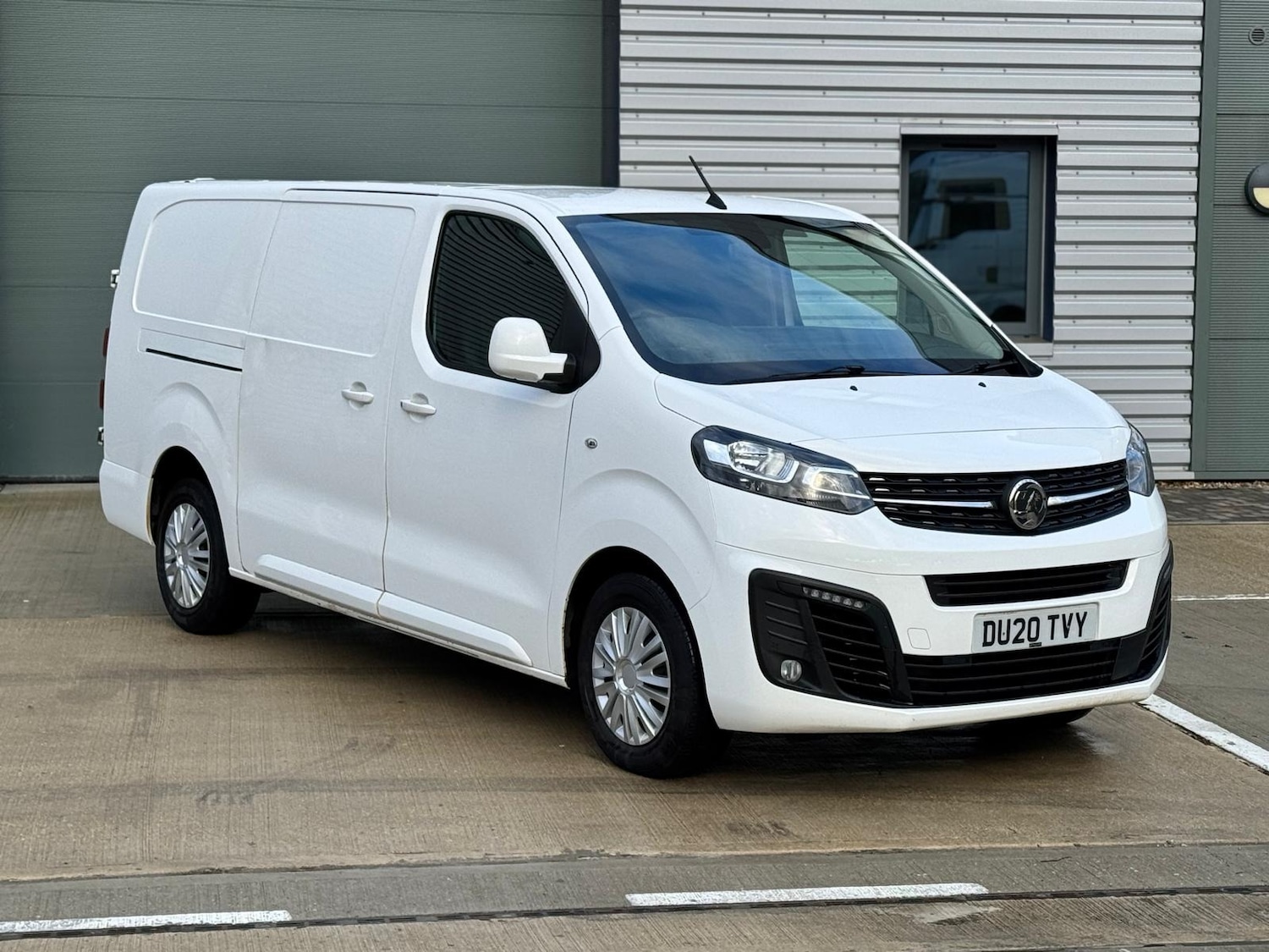 Used Vauxhall Vivaro 2020 for sale - 77258619: Photo 4