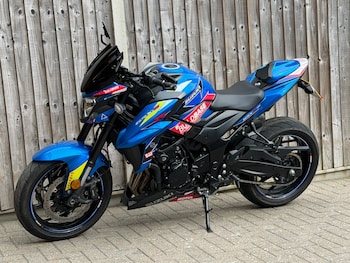Used Suzuki GSX-S 2020 for sale - bike-78470620: Photo
