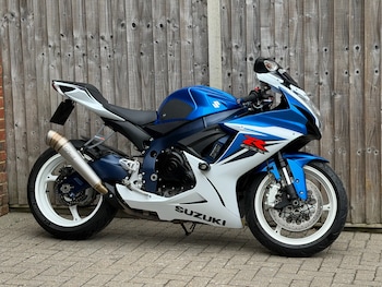 Used Suzuki GSX-R 2011 for sale - bike-78477422: Photo