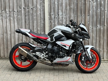 Used Yamaha MT-10 2019 for sale - bike-78961726: Photo