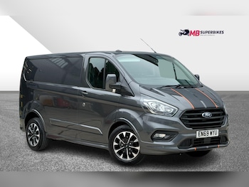 Ford Transit Custom feature image