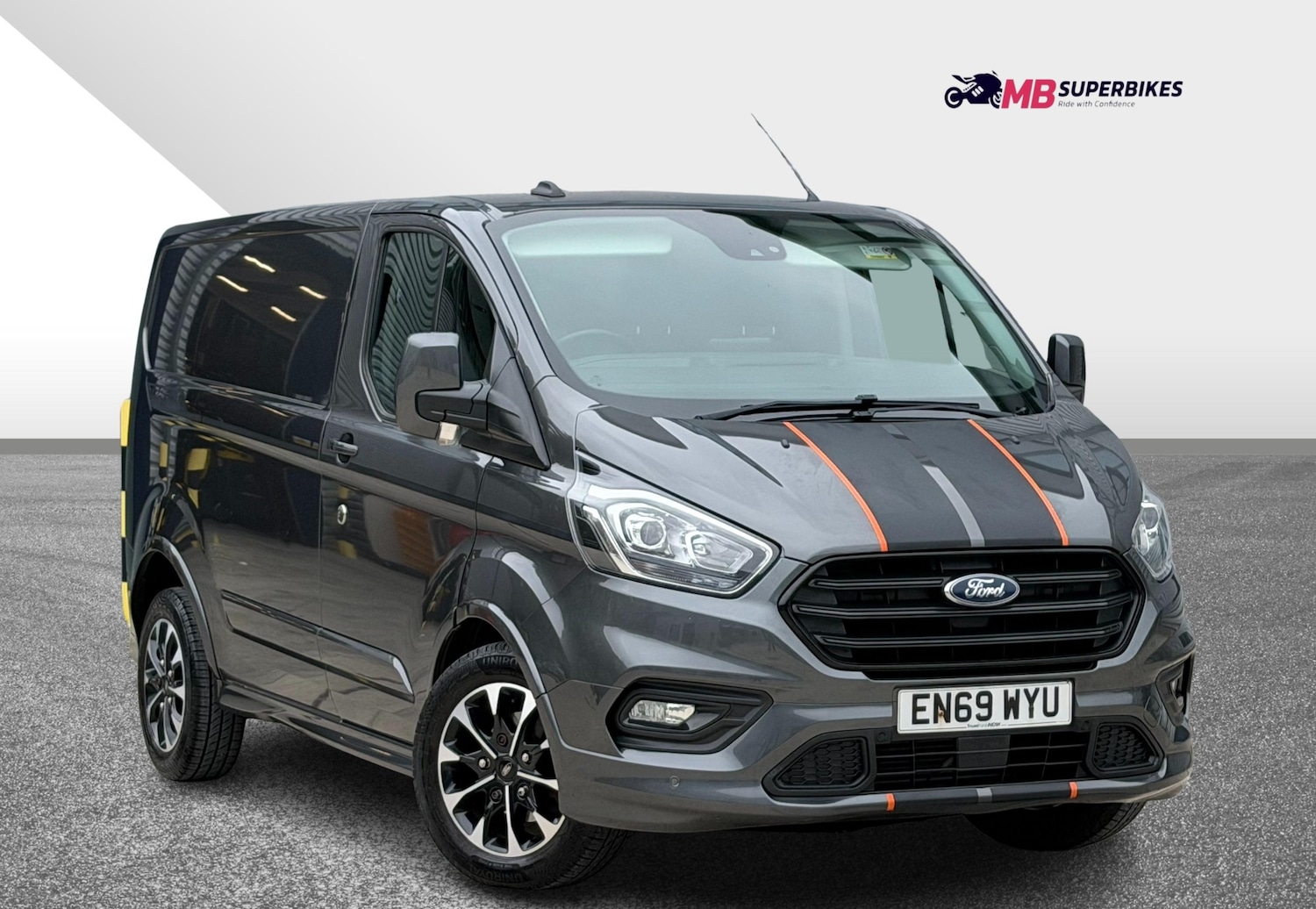 Used Ford Transit Custom 2020 for sale - 77998118: Photo 2