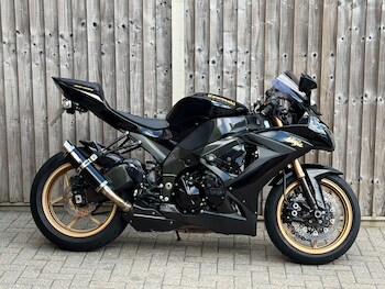 Used Kawasaki Ninja 2010 for sale - bike-78914738: Photo